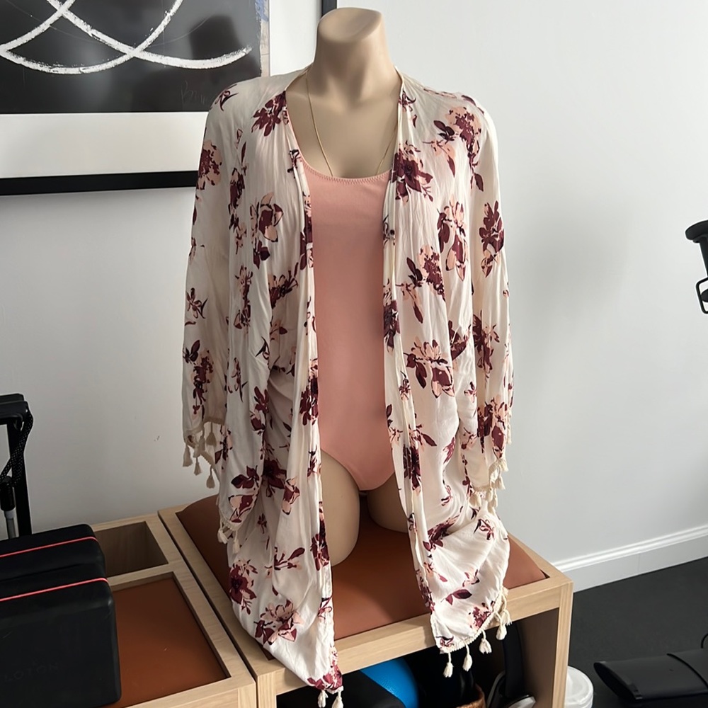 David and Young floral kimono